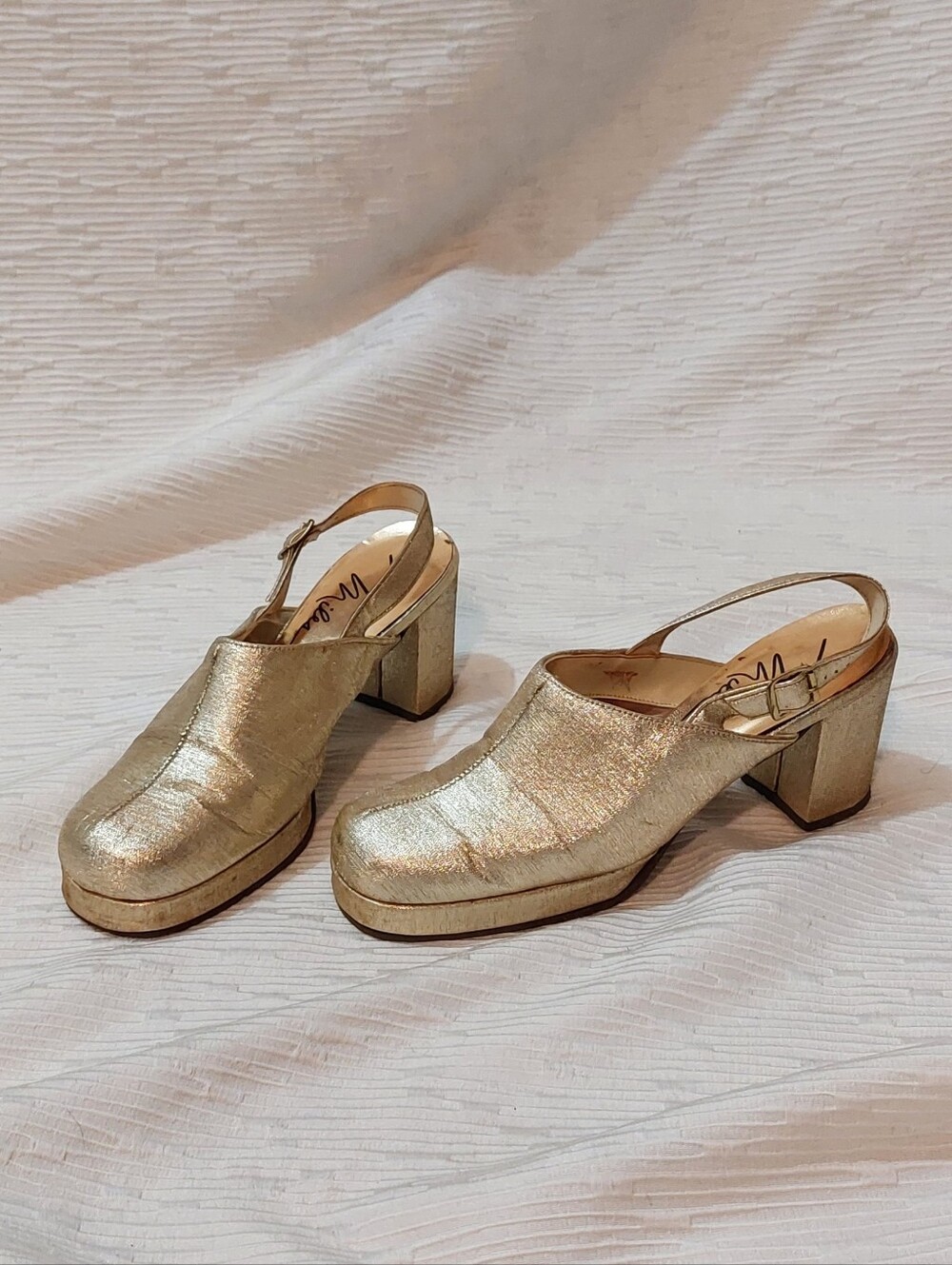 Vintage Gold Platform Slingback Block Heels Size 6.5